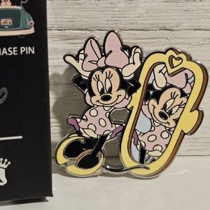 Mickey and Minnie Date Night Blindbox Pin
